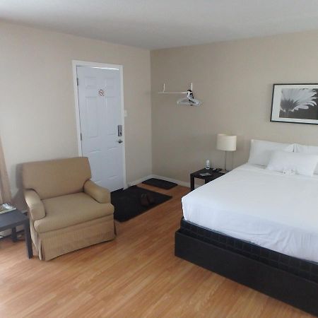 New Liskeard Wheel Inn Motel المظهر الخارجي الصورة