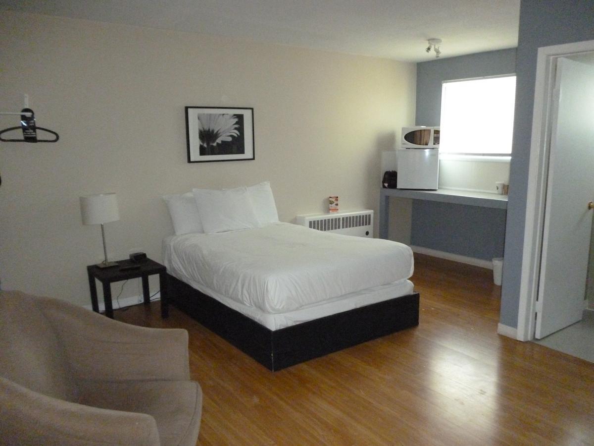 New Liskeard Wheel Inn Motel الغرفة الصورة