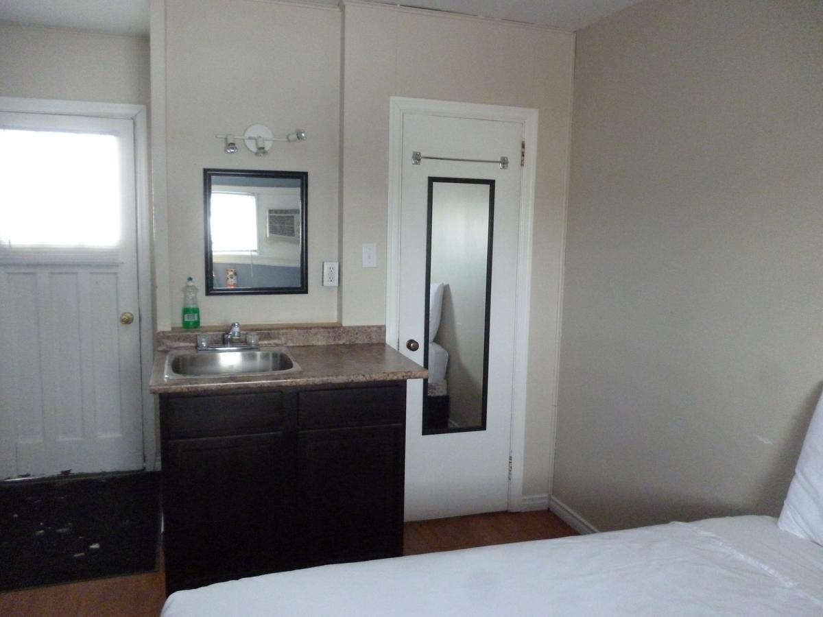 New Liskeard Wheel Inn Motel الغرفة الصورة