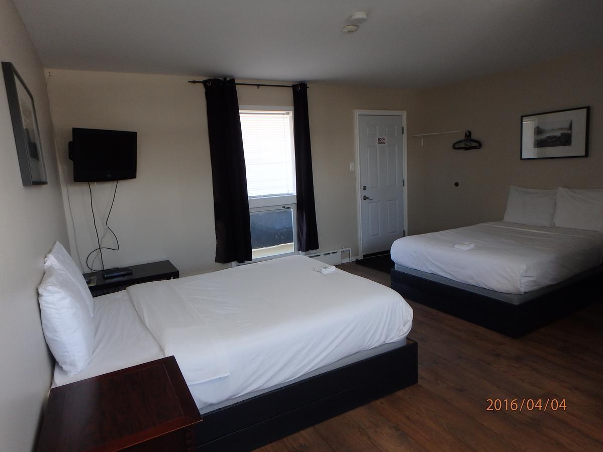 New Liskeard Wheel Inn Motel المظهر الخارجي الصورة