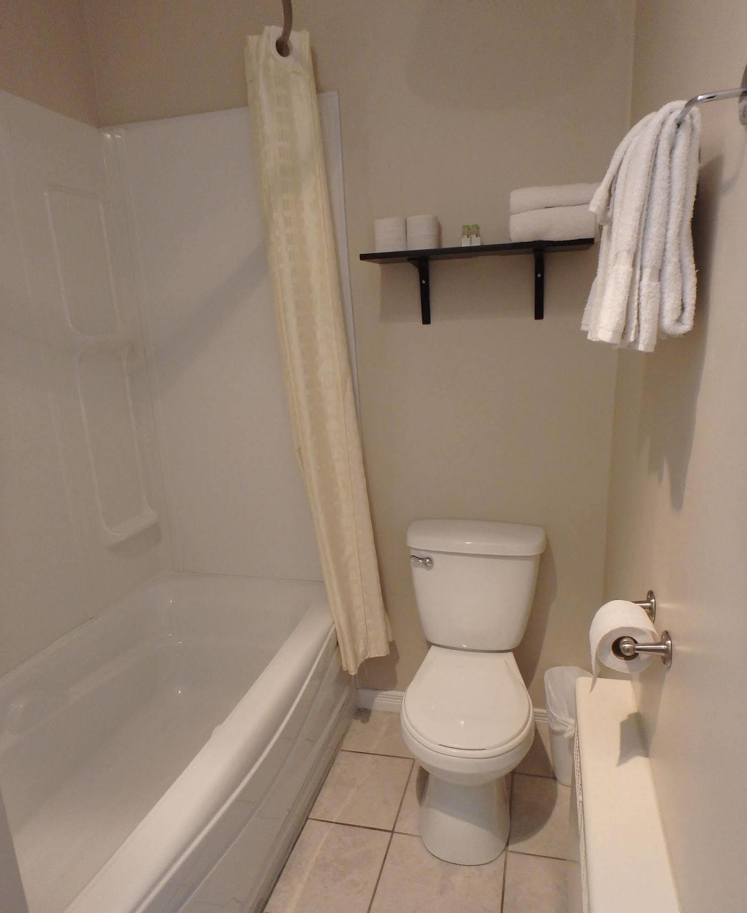 New Liskeard Wheel Inn Motel المظهر الخارجي الصورة