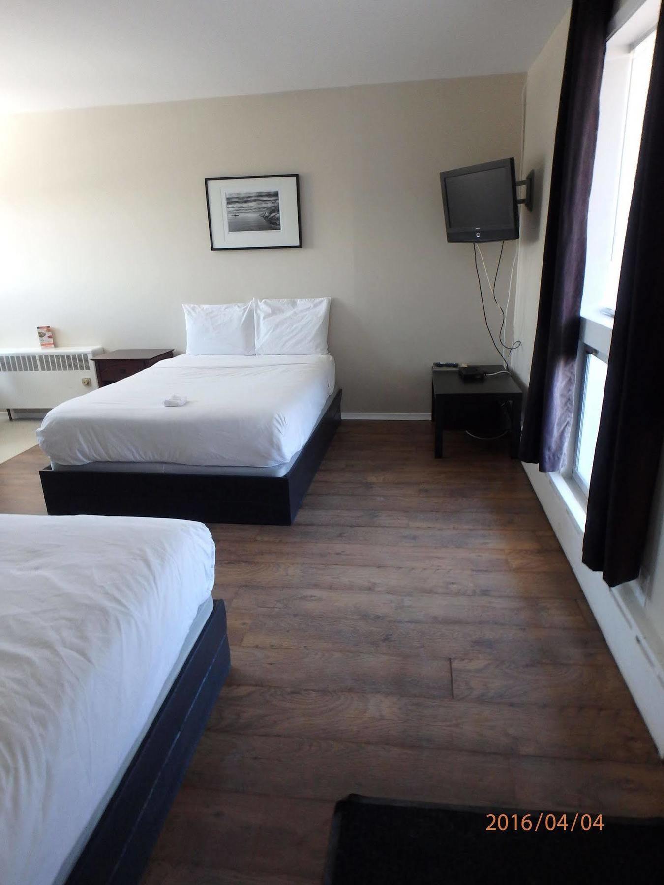 New Liskeard Wheel Inn Motel المظهر الخارجي الصورة