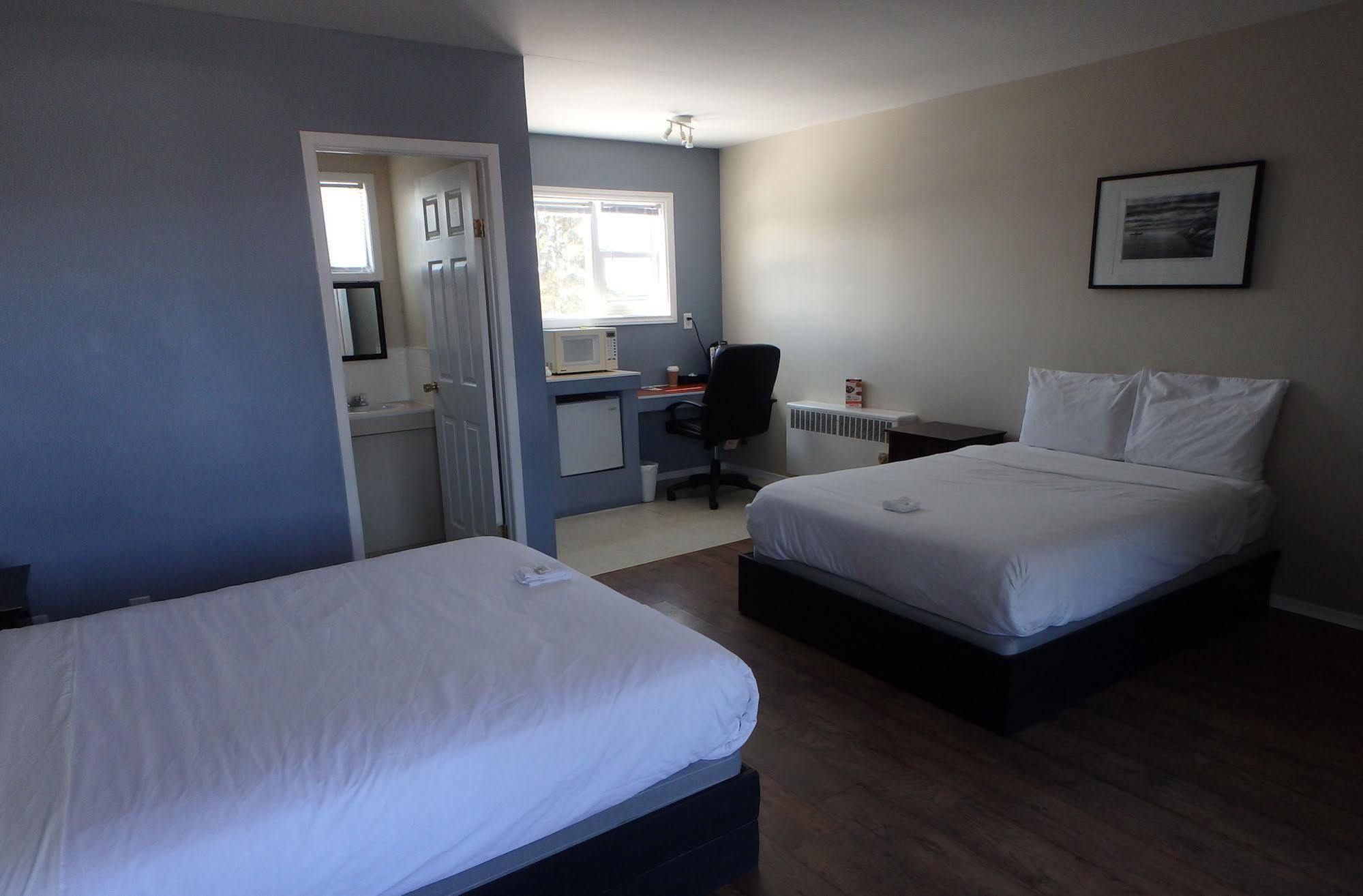 New Liskeard Wheel Inn Motel المظهر الخارجي الصورة