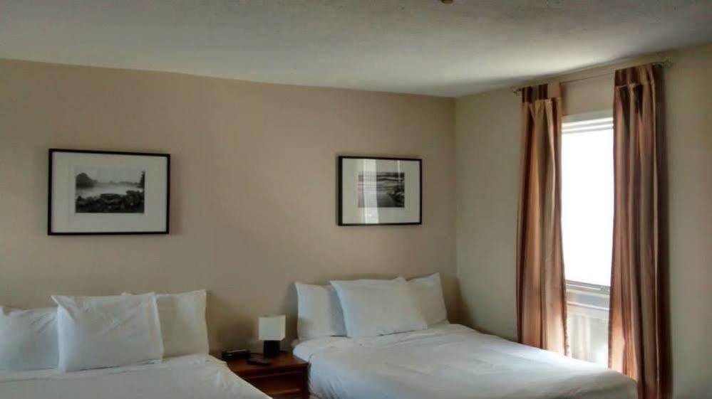 New Liskeard Wheel Inn Motel المظهر الخارجي الصورة